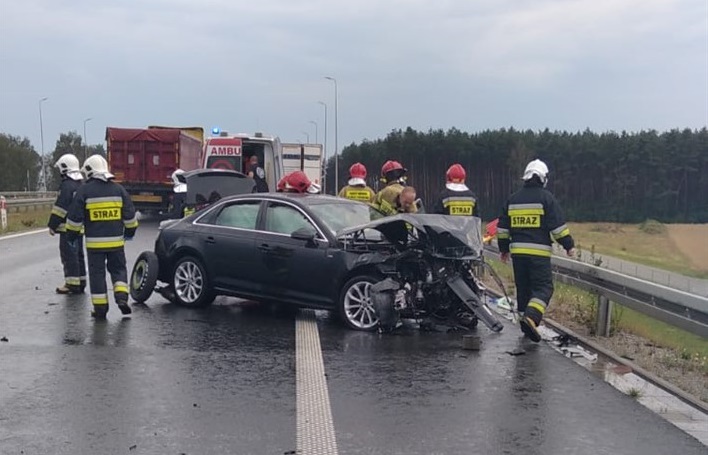 KMPSP Leszno:  					Wypadek na S5
