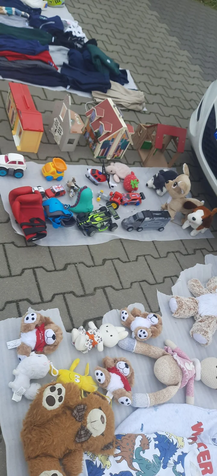 Grafika promocyjna wydarzenia Wyprzedaż Garażowa w Gminie Leszno (bez rzeczobrania)