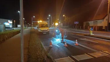 Świeże linie wracają na leszczyńskie ulice. Nocne prace obejmą kolejne odcinki